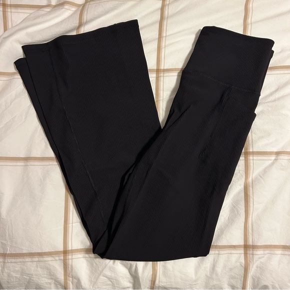 Salutation Stash Rib Flare - Picture 1 of 7